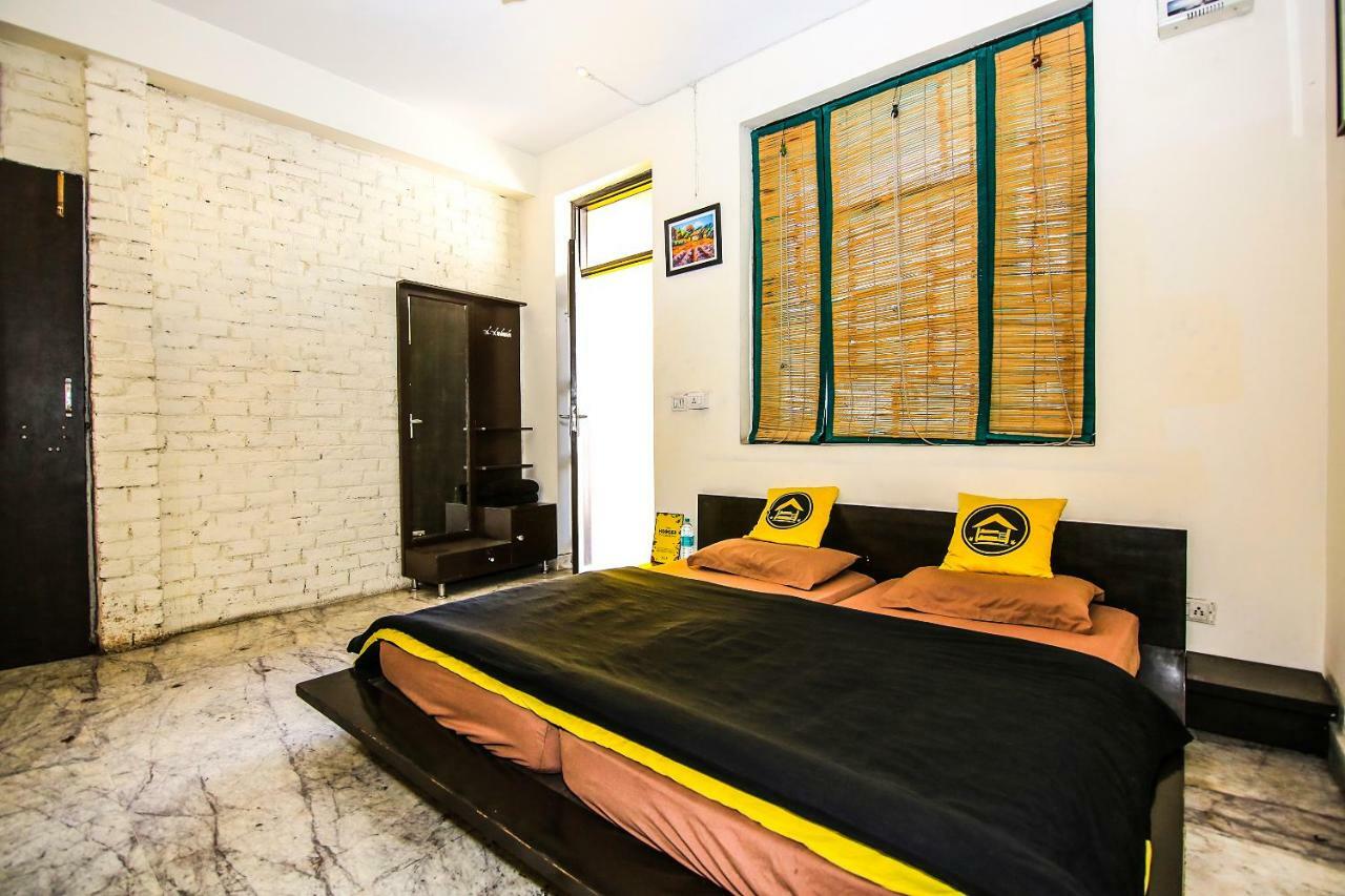 Backpackers Park Hostel Нью-Дели Экстерьер фото