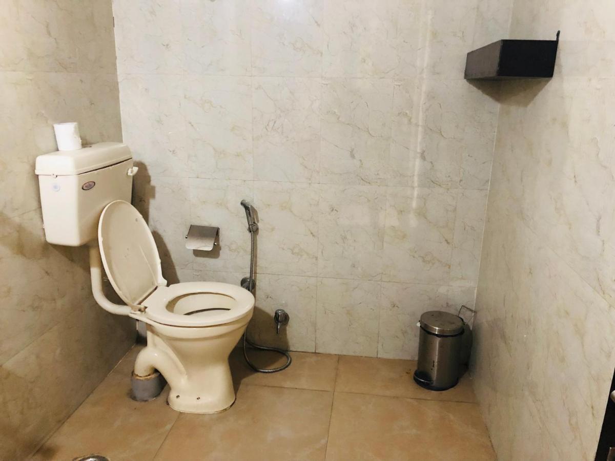Backpackers Park Hostel Нью-Дели Экстерьер фото